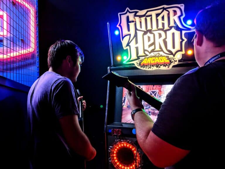How Do You Strum Faster In Guitar Hero? | Tips and Tricks